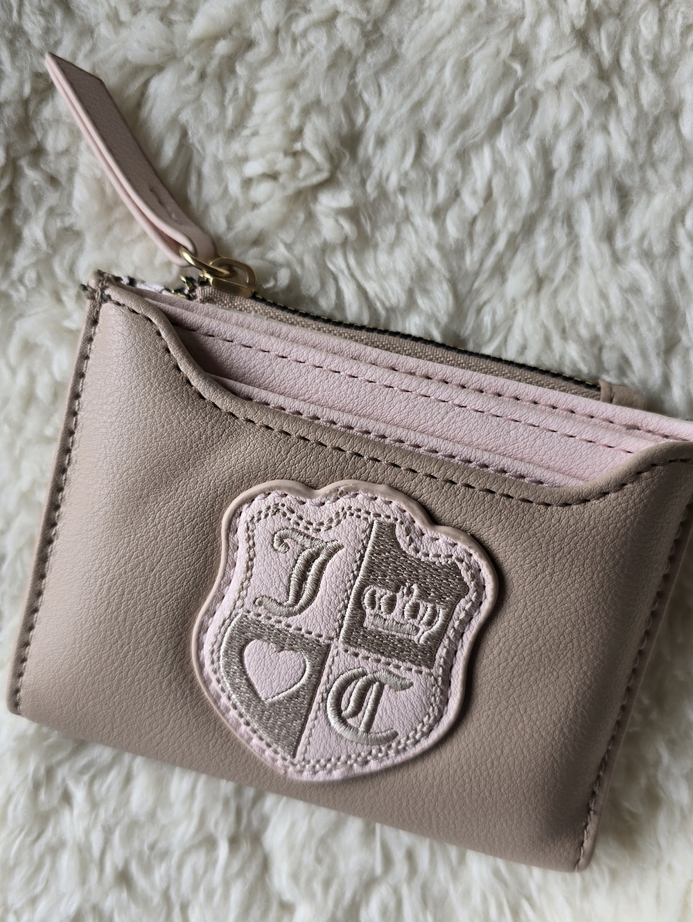 Juicy Couture Card Wallet - Blush Pink With Snap Closure And Removable Card Slot